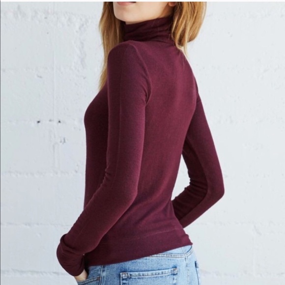 Maroon Burgundy Me to We Essentials Turtleneck - Picture 3 of 6